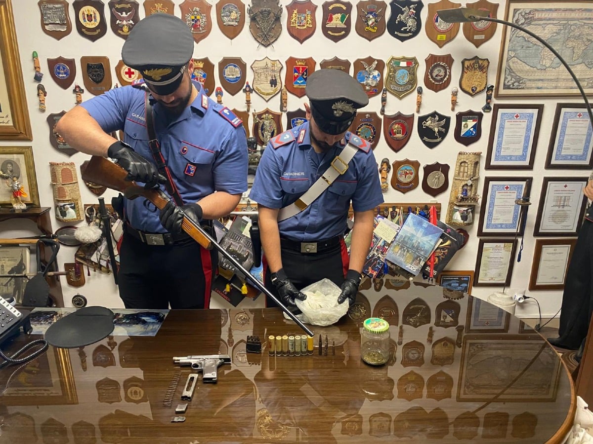 Genzano - Pensionato sorpreso con armi clandestine, arrestato - 
