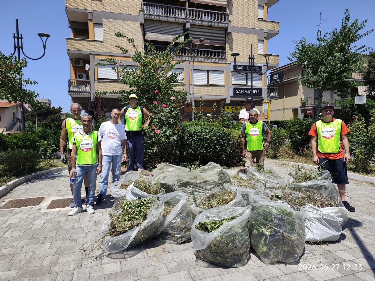 Aprilia - Largo delle Rose, "Situazione critica. Torneremo a pulire fontana e aiuole" - 