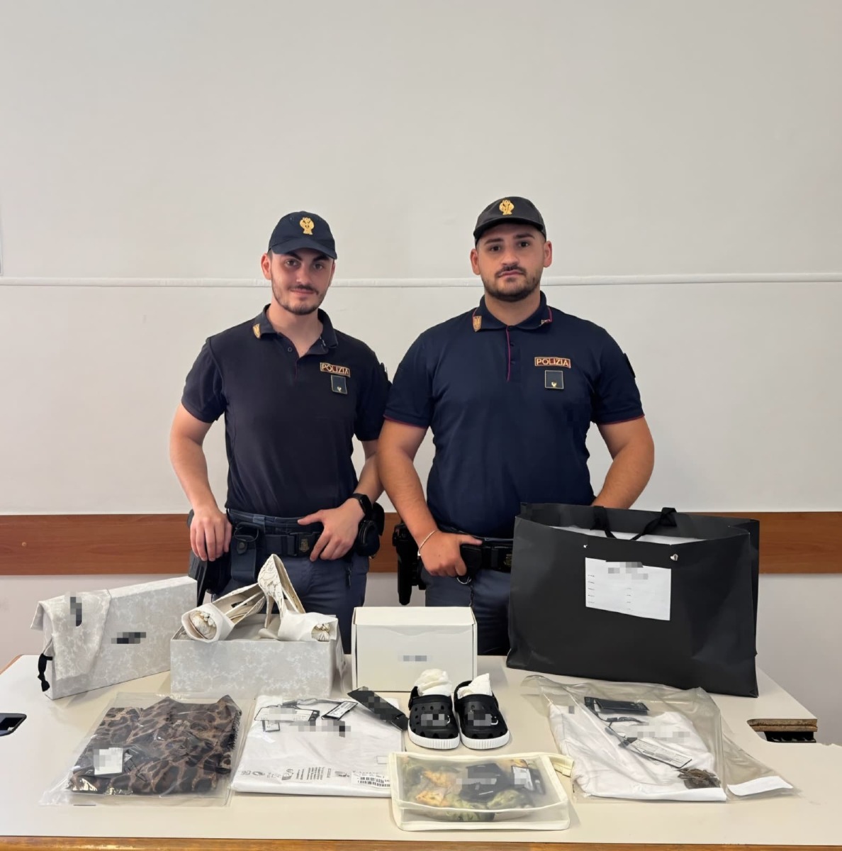Polizia Roma - corriere svaligiato