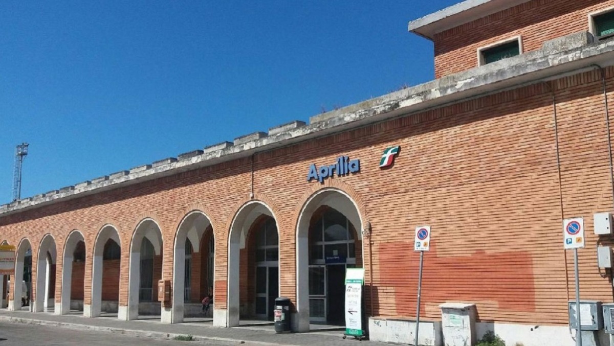 Strisce blu ad Aprilia. Come pesa l’aumento sulle tasche di una studentessa universitaria. - 