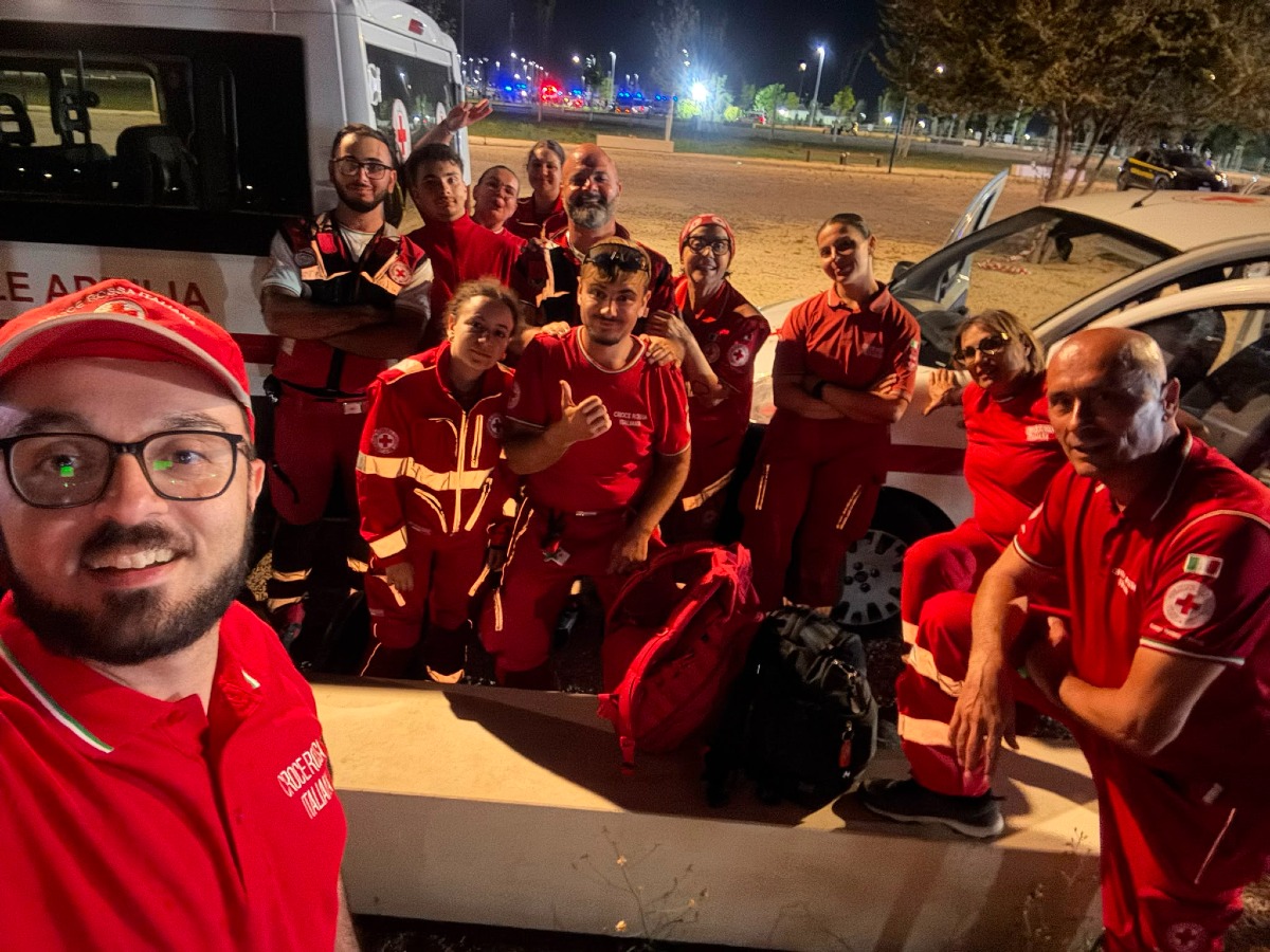 I volontari della Croce Rossa di Aprilia da Ultimo - 