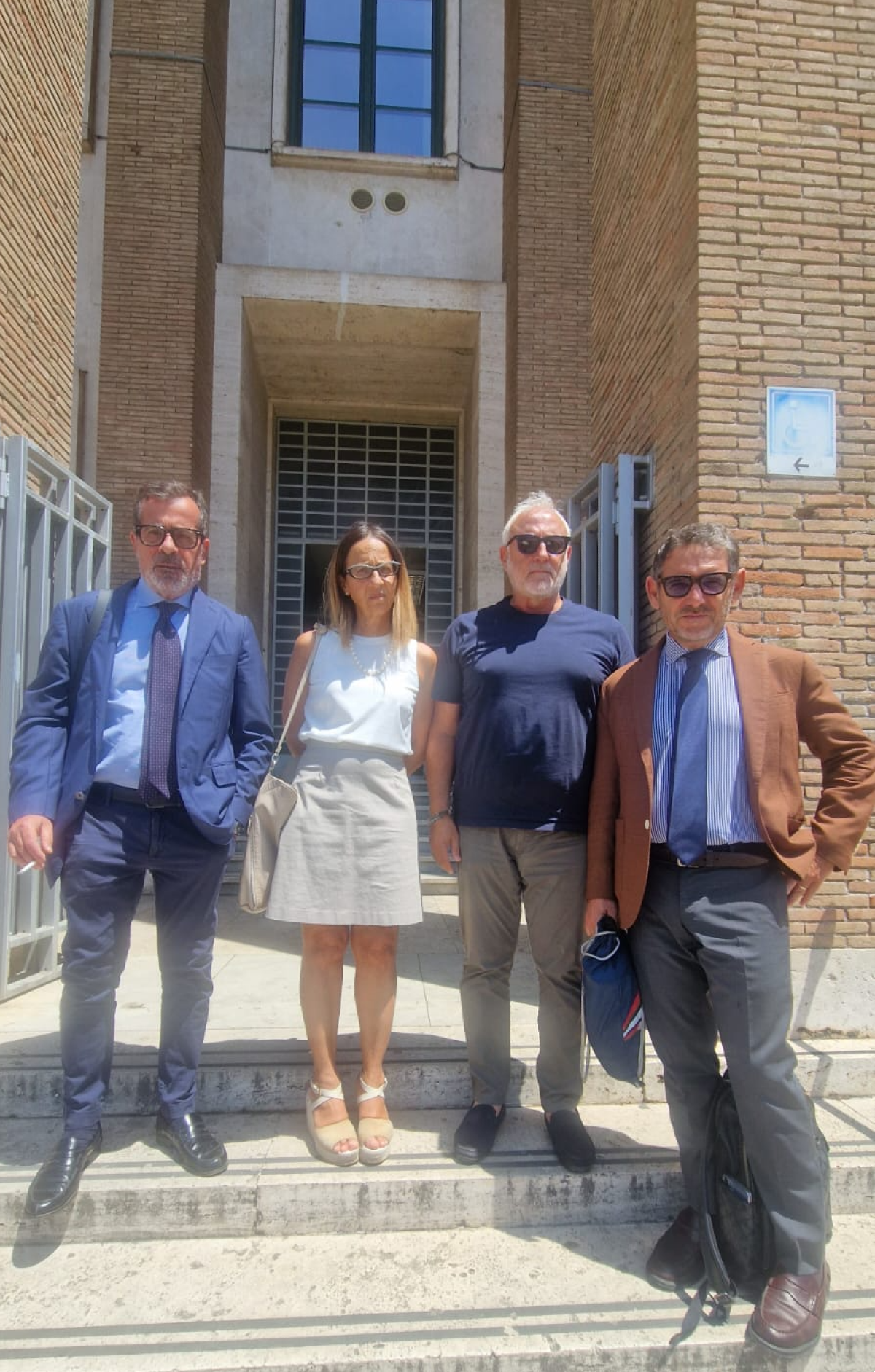 Attentato a Ciolfi, in aula per l'incendio del 2019 - 