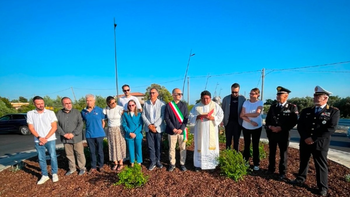 Sicurezza stradale a Lanuvio, inaugurata la nuova rotatoria di Malcavallo. - 