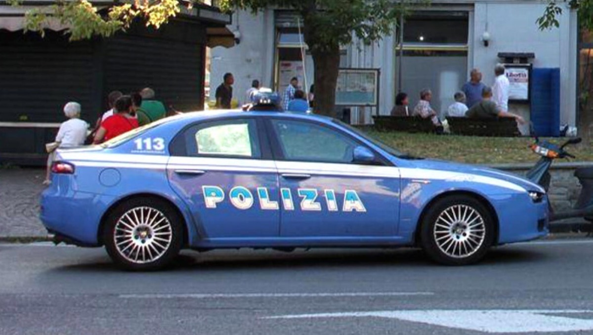 Licenze sospese a Latina e San Felice Circeo: droga e anabolizzanti in due attività. - 