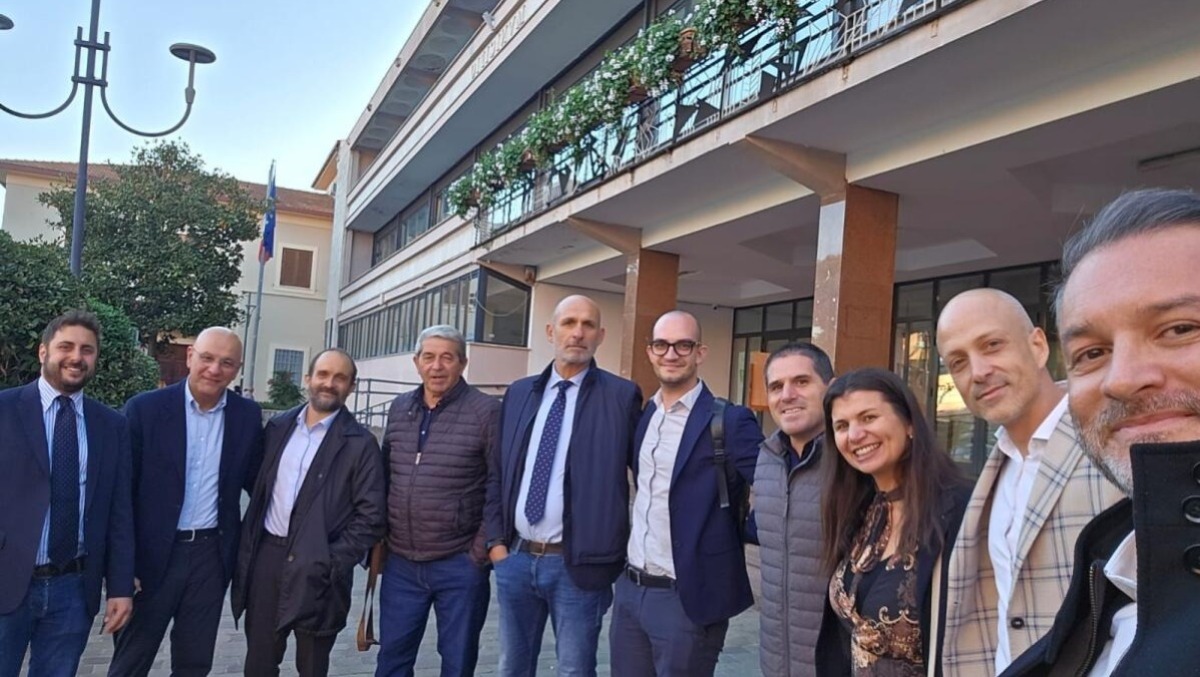 Aprilia, aumenti fino al 300% su SUAP e Ambiente: il centrosinistra chiede il ritiro della delibera. - 