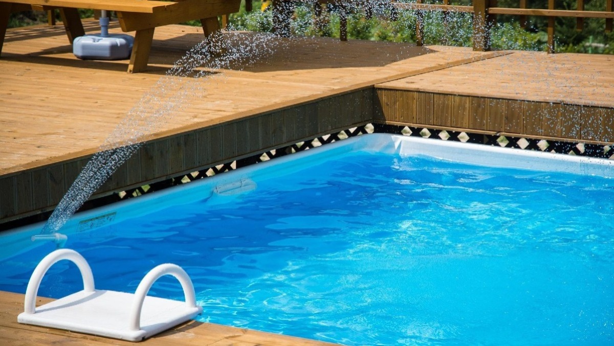 SPA fantasma e piscine fuorilegge: il NAS di Latina chiude 3 strutture turistiche in provincia. - 