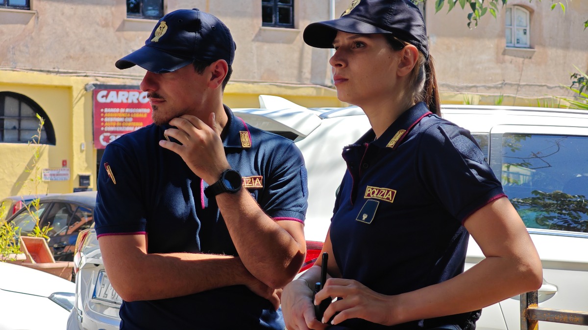 Anzio, minaccia di dare fuoco ad un negozio e colpisce un agente: arrestato a Viterbo. - 