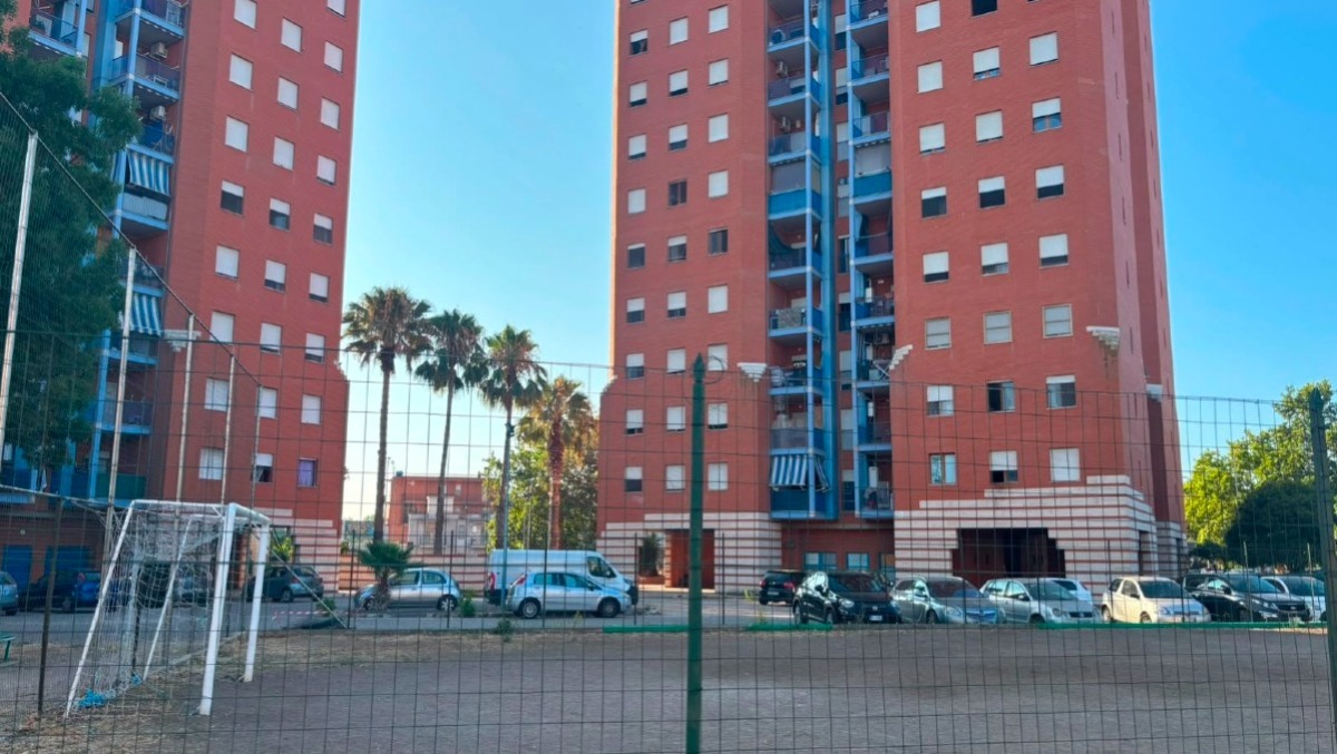 Latina, il campetto di via Sante Palumbo torna ai ragazzi del quartiere. - 