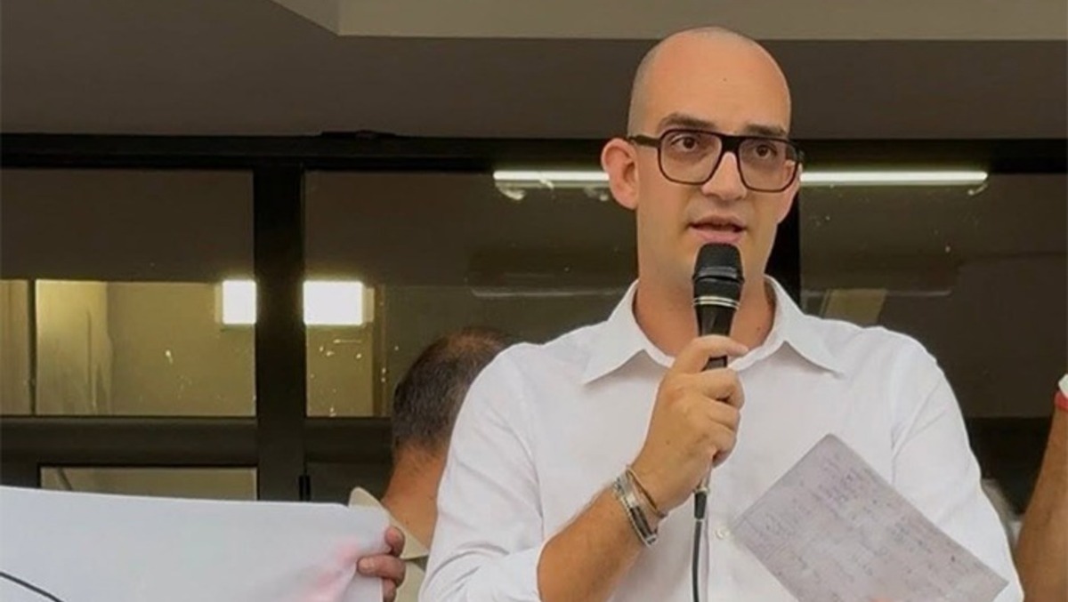 Aprilia, Zingaretti (Pd) ad Acqualatina: “Pressione tagliata e disservizi, si rispetti la Carta dei Servizi”. - 