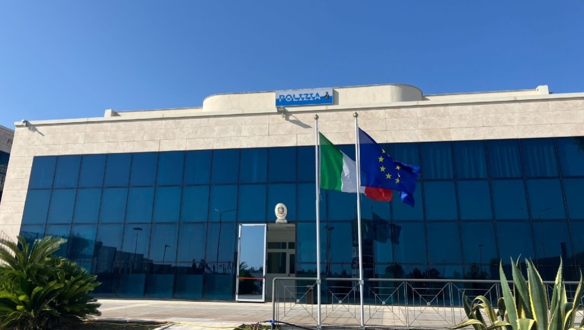 Aprilia, stalking e divieto di avvicinamento violato: arrestato dalla Polizia. - 