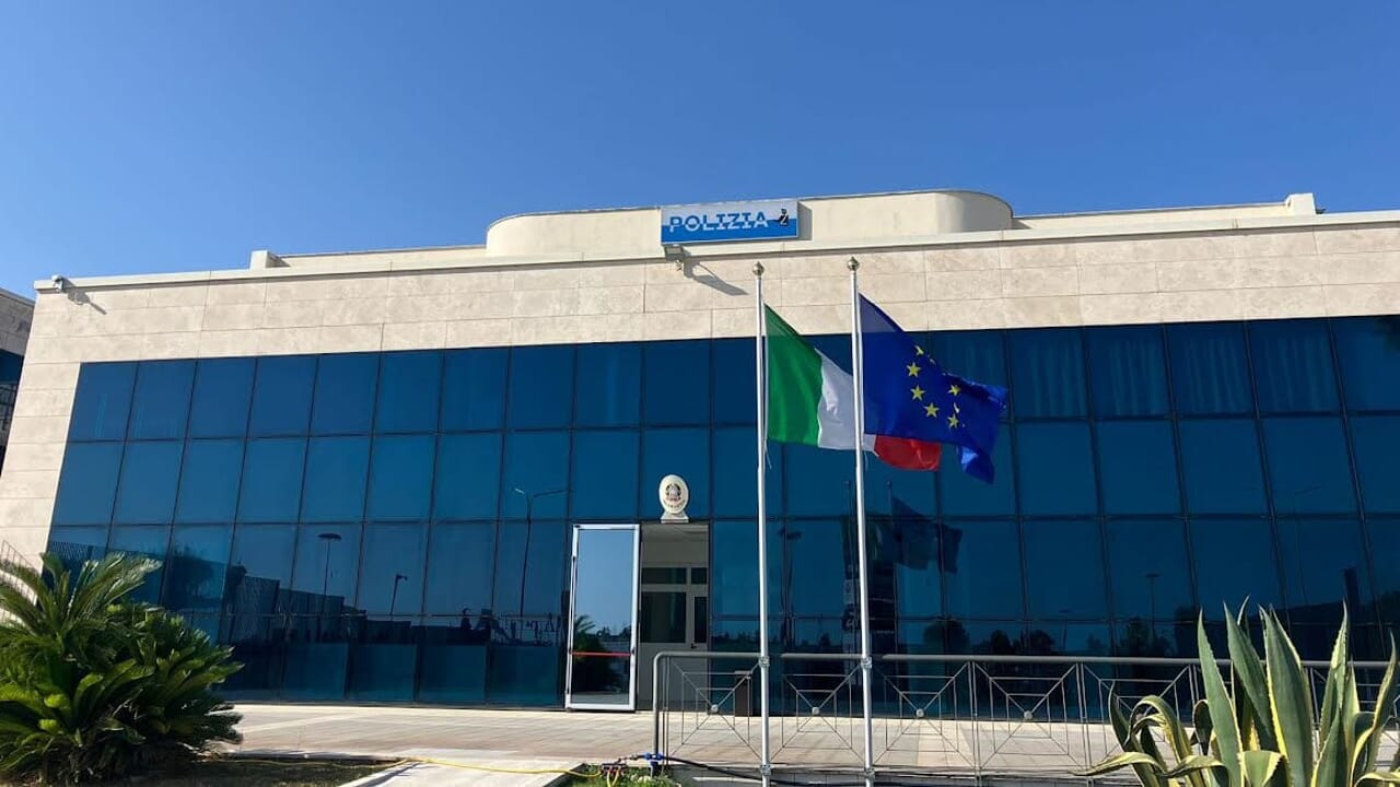 La Polizia di Stato sospende la licenza di un circolo privato ad Aprilia - 