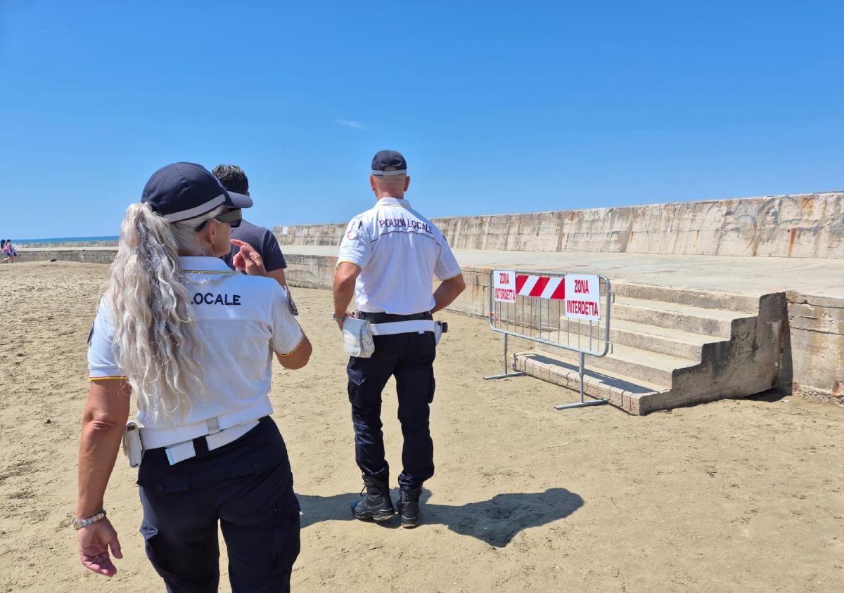 Grotte di Nerone e Arco Muto, controlli nelle zone interdette all’uso e alla balneazione
