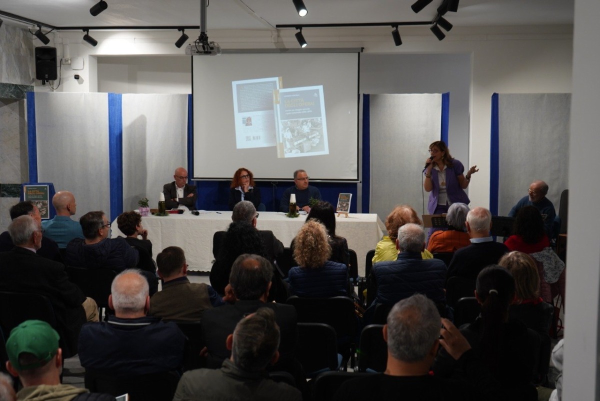 La città degli operai -Carmen Porcelli - presentazione libro