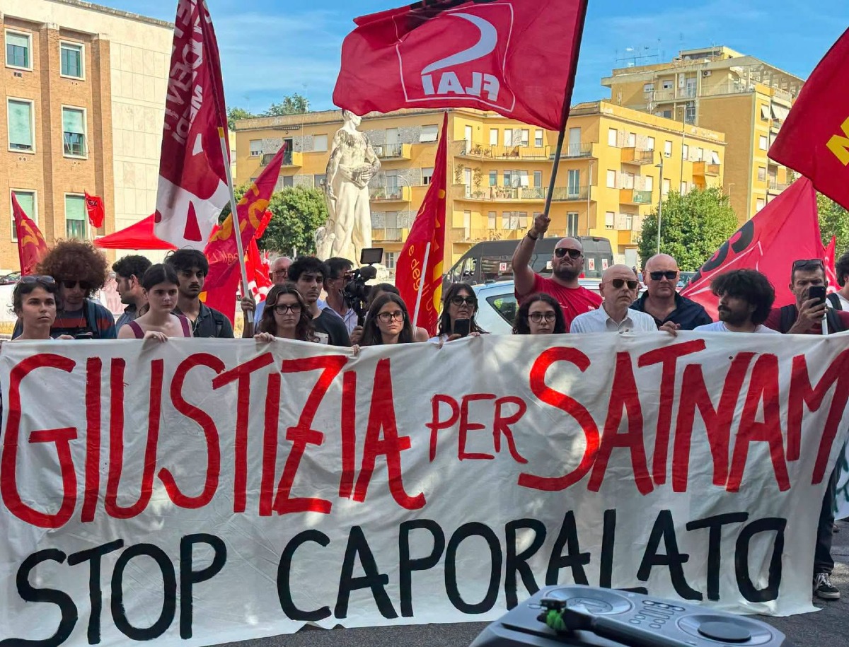 Sentenza morte Satnam Singh - manifestazione davanti Tribunale Latina