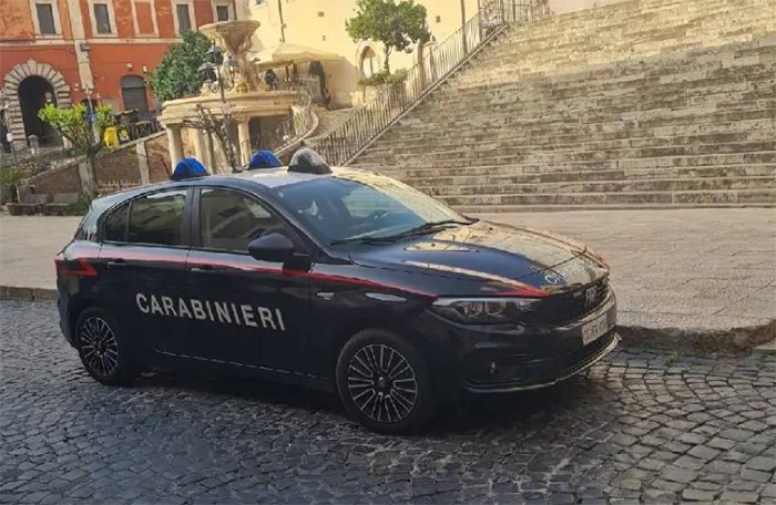 Carabinieri Priverno_in strada
