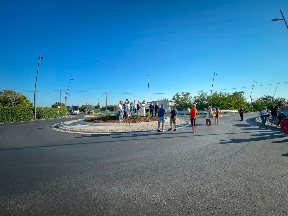 Rotatoria Malcavallo Lanuvio_inaugurazione