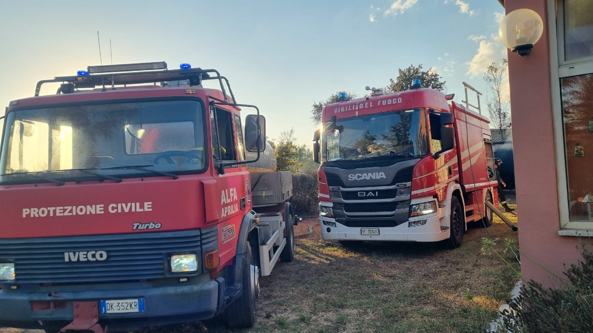 Incendio via dei Cedri_La Gogna_Aprilia