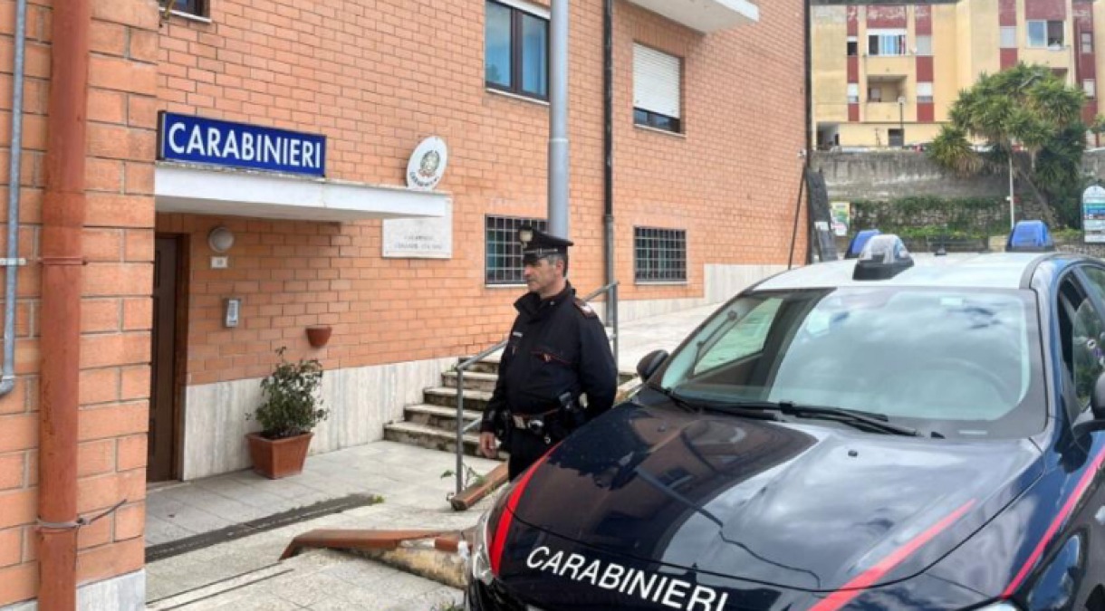 Accoltella la sorella dopo una furiosa lite. 33enne in manette nel Sud Pontino per tentato omicidio. - 