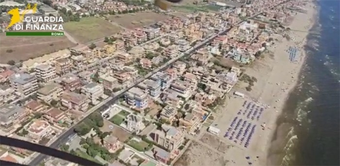 Lavoratori in nero e attività sospese sul litorale romano  - 