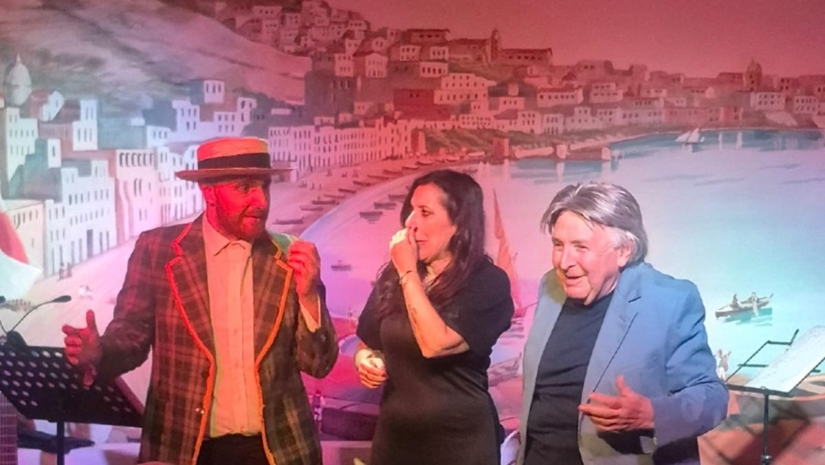Stasera a Tor San Lorenzo il debutto di “Varietà Varietà”, spettacolo di cabaret e musica. - 