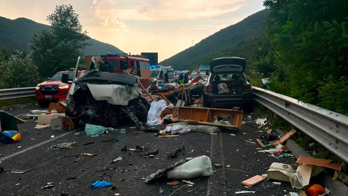 Strage sulla Terni-Rieti, 6 morti e 34 feriti. Rocca: "Vicino alle famiglie" - 