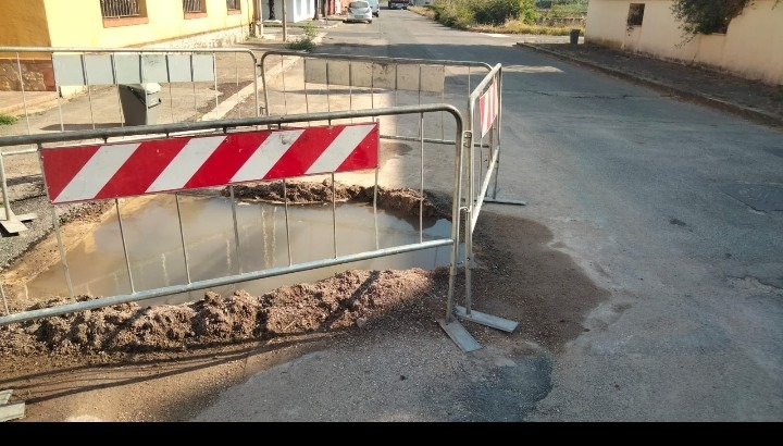 Aprilia - Due mesi di segnalazioni, Acqualatina tace - 