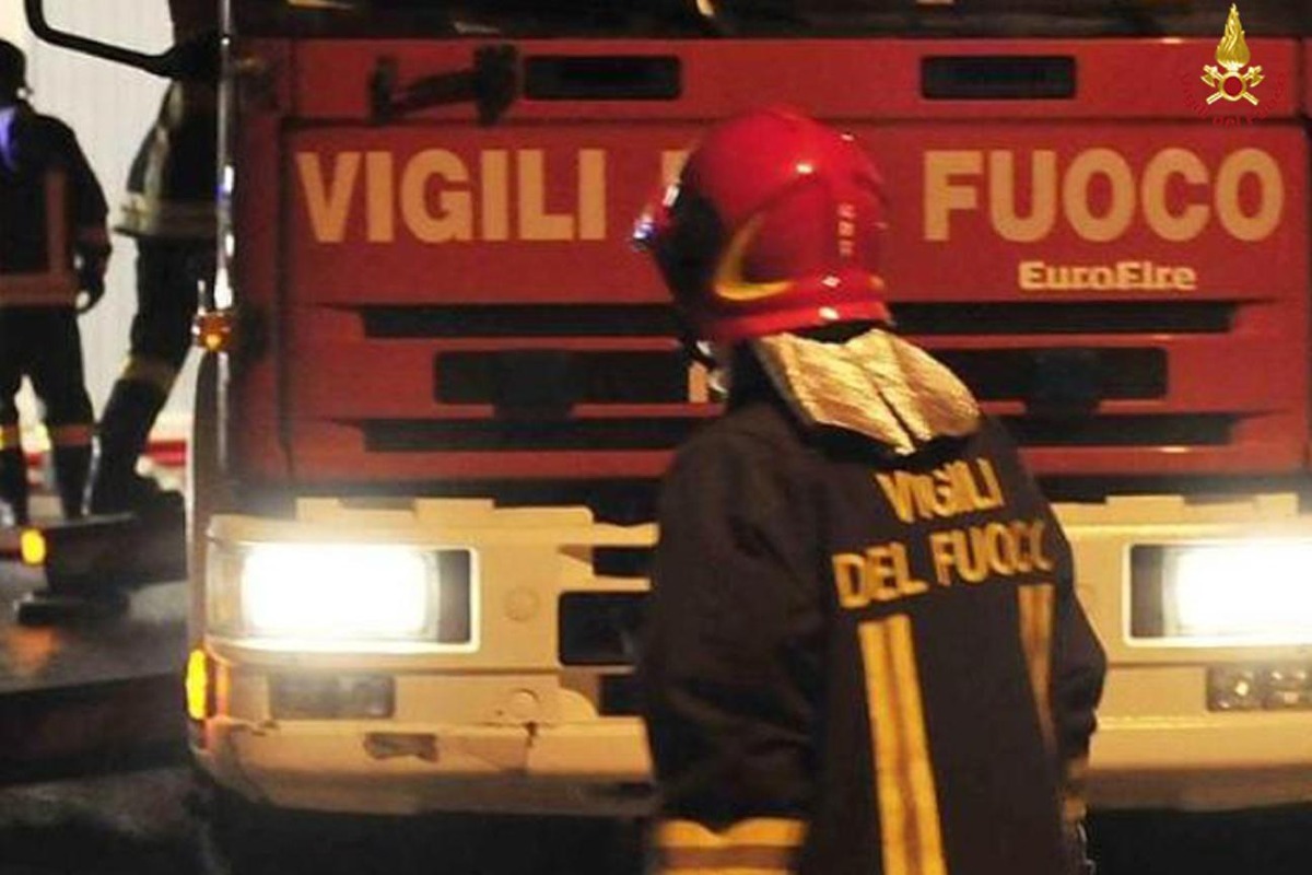 Auto in fiamme a Fossignano - 