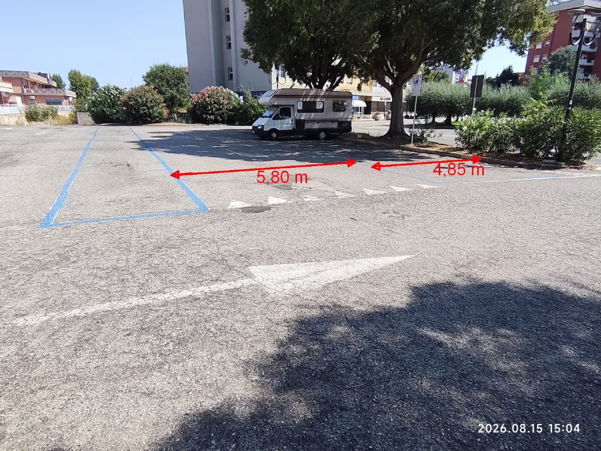 Aprilia - Strisce blu nel caos, Ragusa: "A Campoleone mancano i parcheggi per disabili" - 