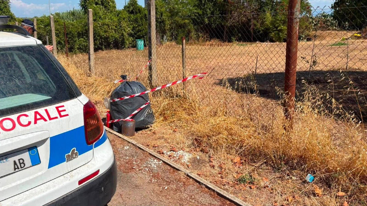 Rifiuti abbandonati a Lanuvio, controlli della Polizia Locale  e della Volsca Ambiente. - 