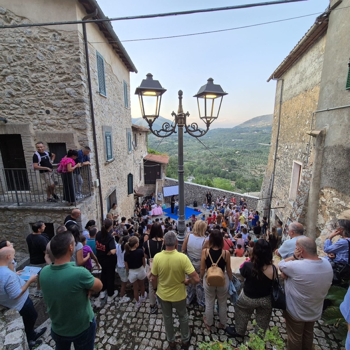 Prossedi, ecco i Vicoli dei Balocchi: il centro storico accoglie i bambini - 