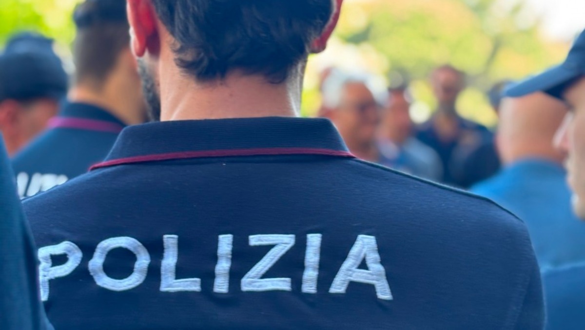Dalle auto smontate ai trolley rubati: la Questura di Roma  ferma la banda dei colpi fulminei. - 