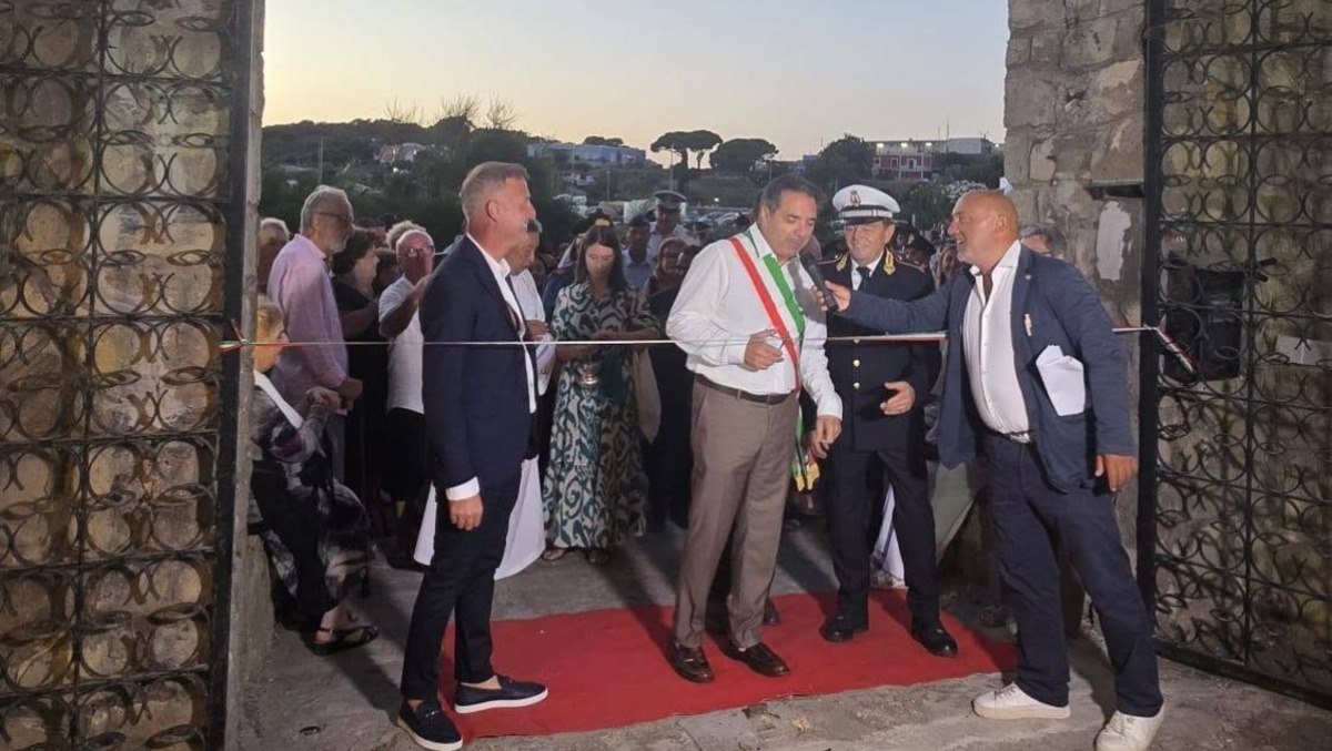 Ponza, inaugurata Villa delle Tortore  - 