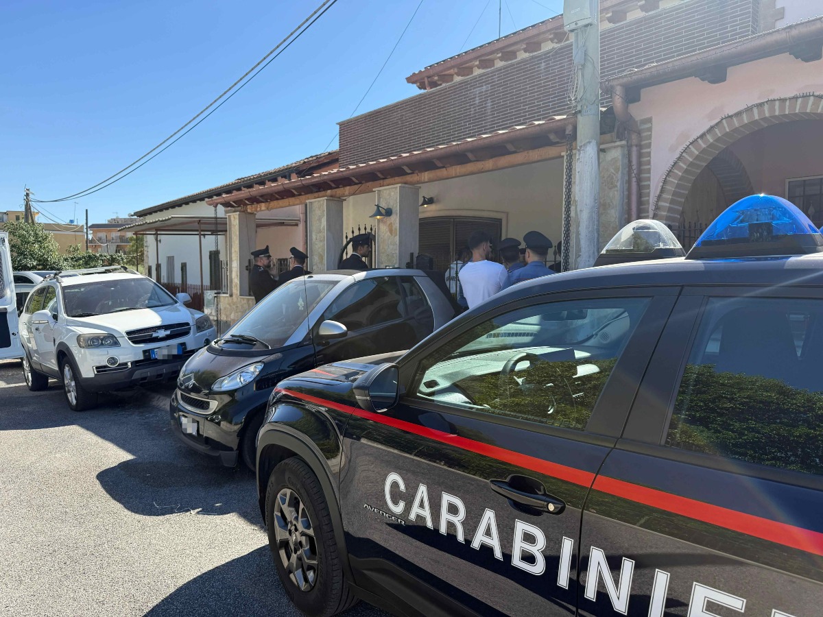 Tragedia a Roma, a Pietralata: morti padre, madre, figlia di 5 anni e il cane di famiglia - 