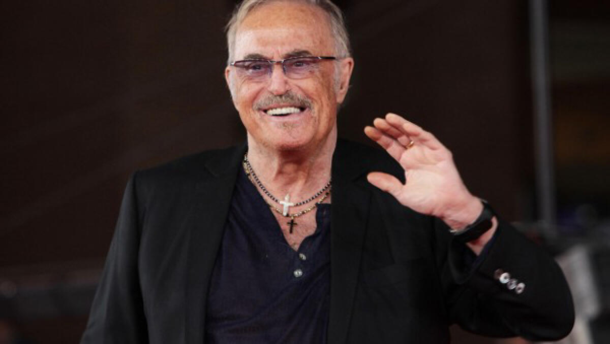 Sermoneta rende omaggio a Franco Califano con la serata musicale “La Porta Aperta”. - 