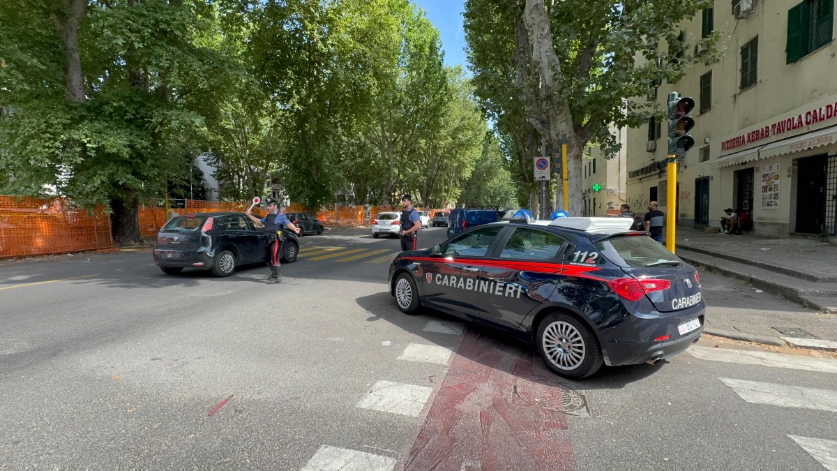 Carabinieri Roma - controlli e sequestri di droga