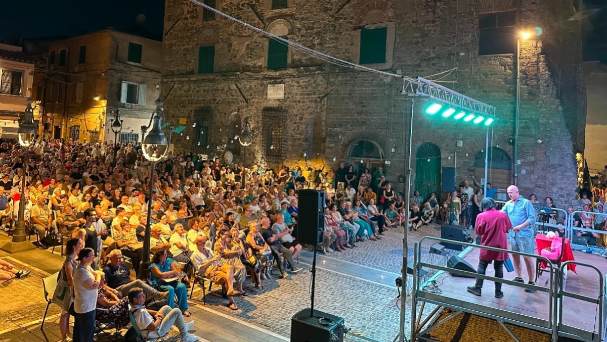 Lanuvio, “Monolite Summer Fest”: una scommessa vinta l'edizione 2026! - 