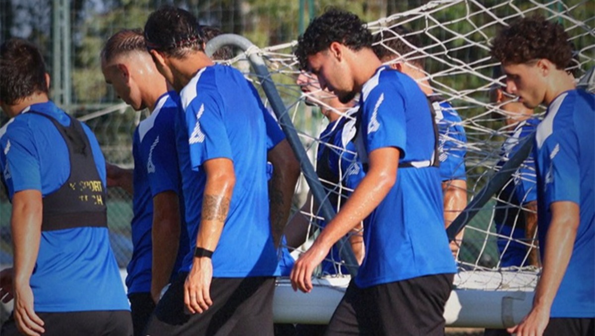 Calcio di serie C, il Latina cerca il riscatto: esordio storico contro il Forlì. - Latina Calcio