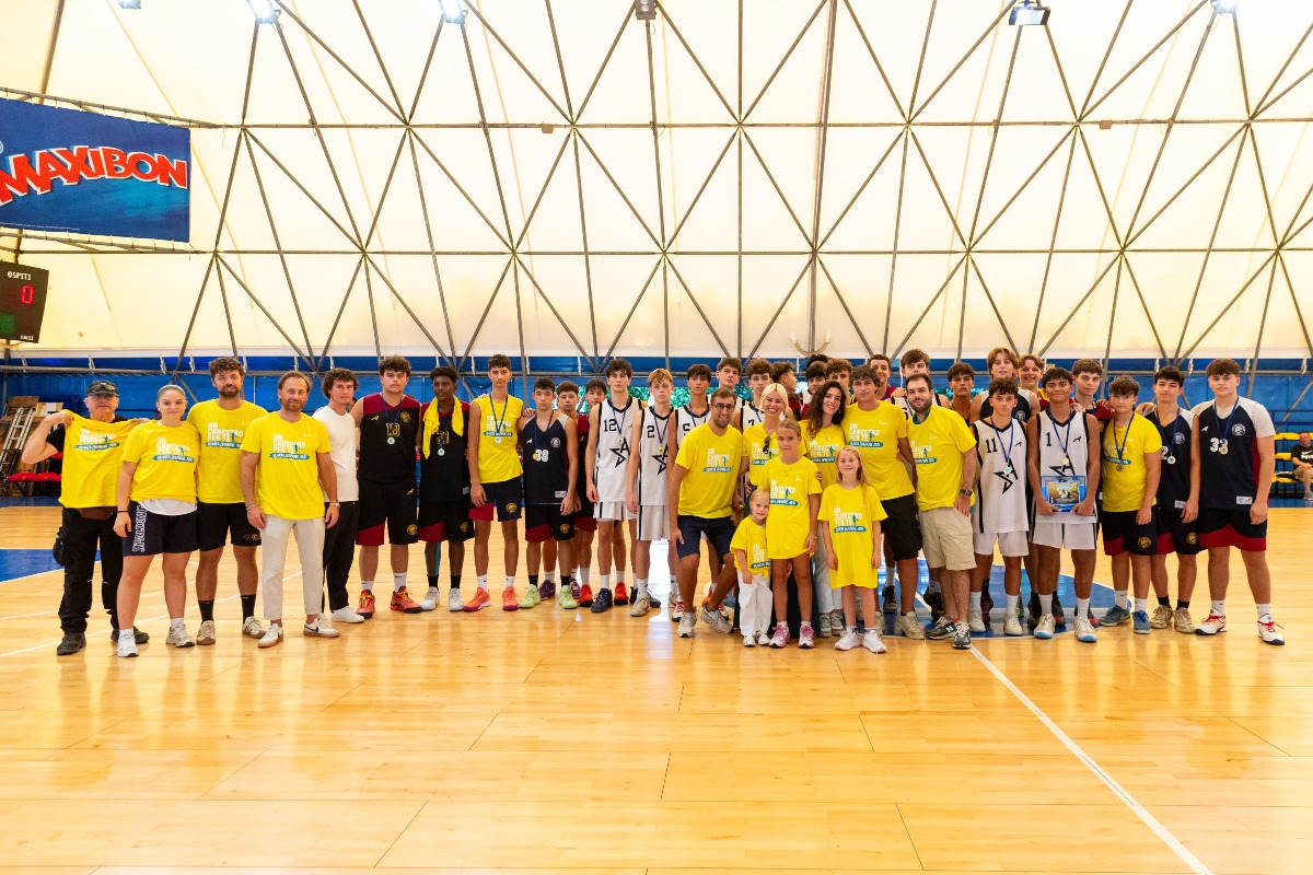 Termina tra gli applausi il torneo di basket “Un canestro per te”, in memoria di Francesco Mansutti - 