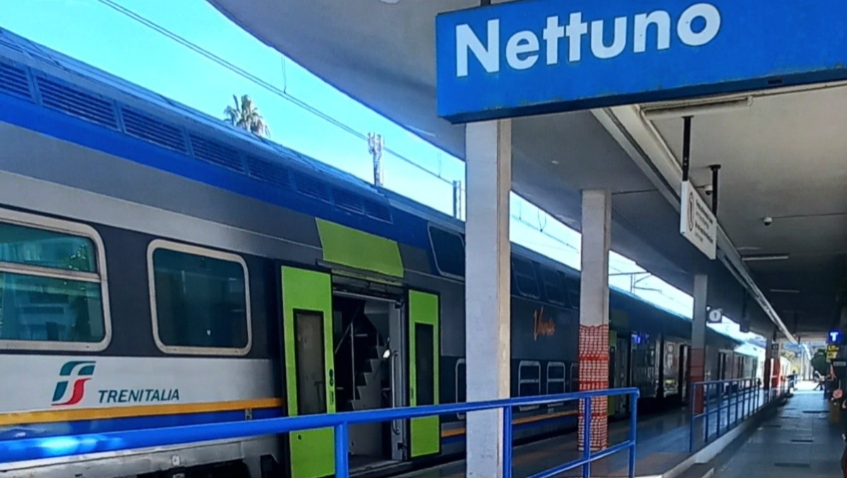 Maltempo, disagi all’alba sulla Nettuno-Roma. Restrizioni sulla Roma-Velletri/Albano. - 