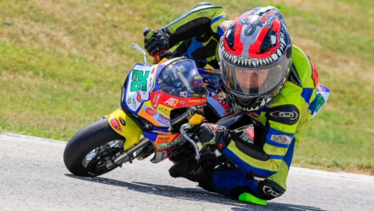 A soli 6 anni sfreccia già come un campione: Leonardo Palli, piccolo pilota di Aprilia, conquista le piste italiane. - 
