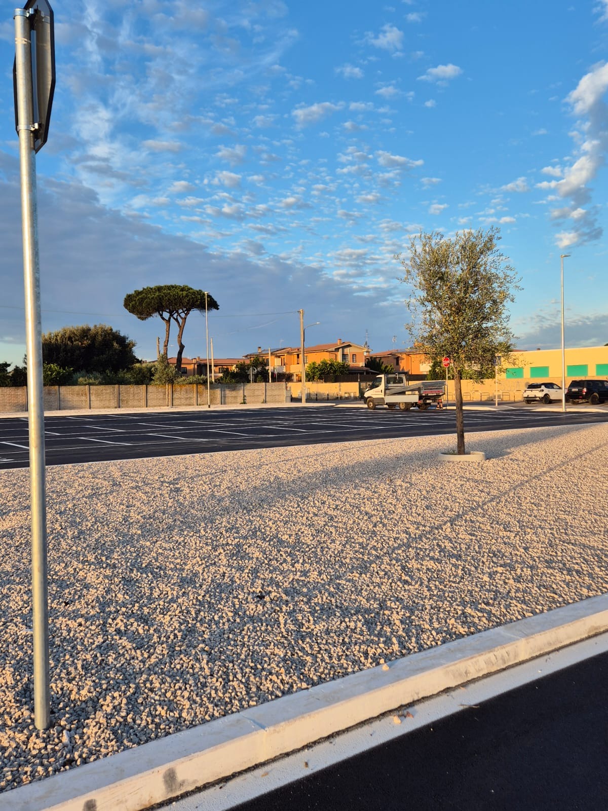 Anzio - Consegnato il parcheggio di via Machiavelli - 