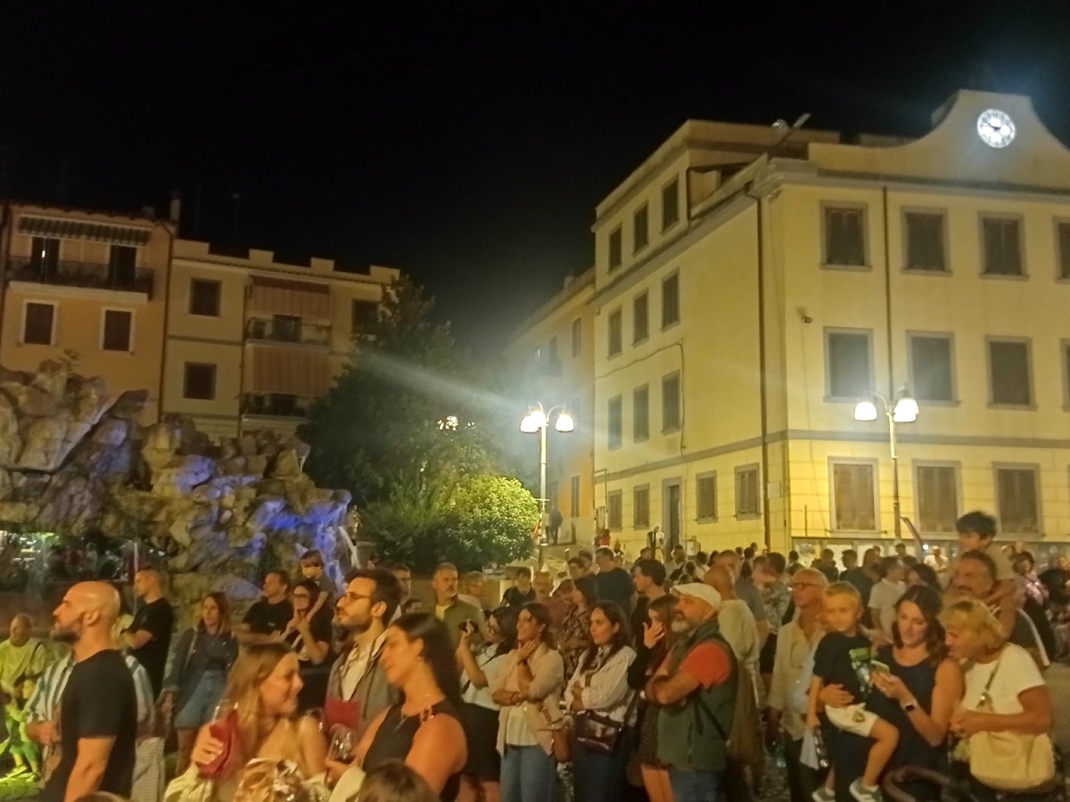 44ª Festa dell’Uva, del Vino e del Medioevo: Lanuvio celebra il pieno di presenze tra storia e tradizioni - 