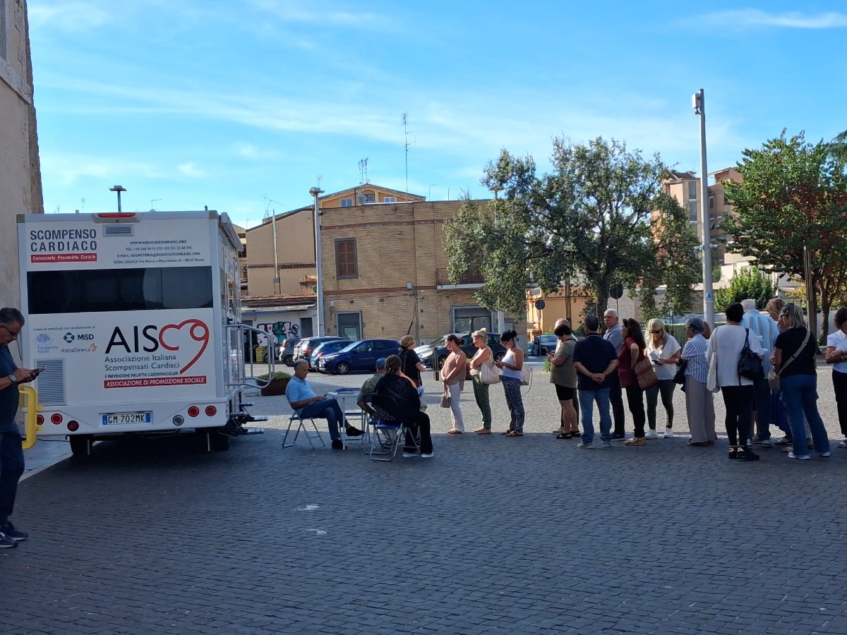 Cisterna - Prevenzione cardiovascolare con Asl e AISC: 50 i cittadini visitati - 