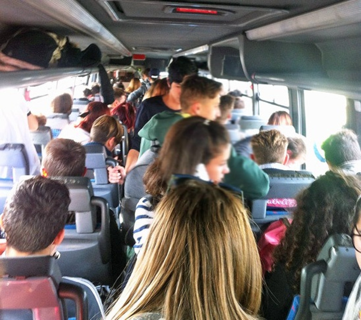 Anzio - Mezzi Cotral sovraccarichi, disagi per gli studenti. "Servono più corse" - 