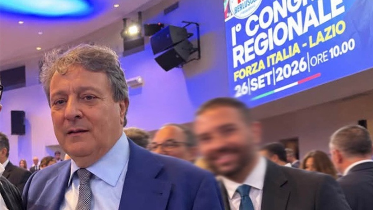 Claudio Fazzone eletto segretario regionale di Forza Italia. - 