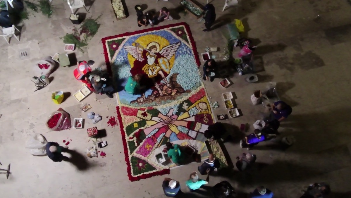 Aprilia - San Michele, "Un'infiorata per raccontare la forza di una comunità" - 