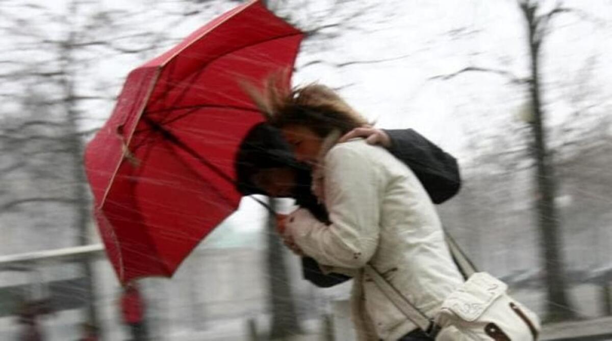 Maltempo in arrivo nel Lazio: scatta l'allerta meteo per forti temporali e raffiche di vento. - 