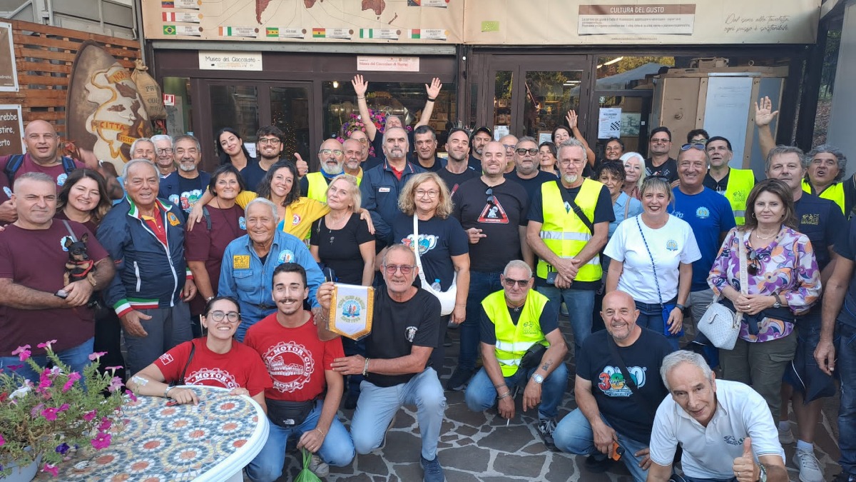 Vespa Club Aprilia_30 Anni