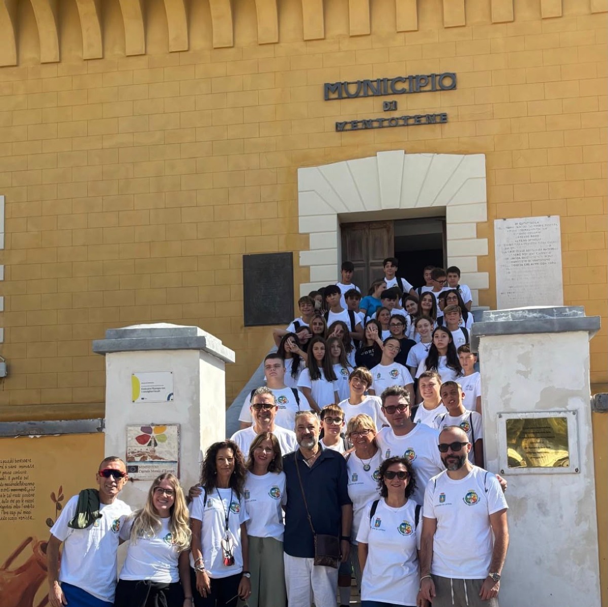 Agorà delle ragazze e dei ragazzi in visita a Ventotene - 