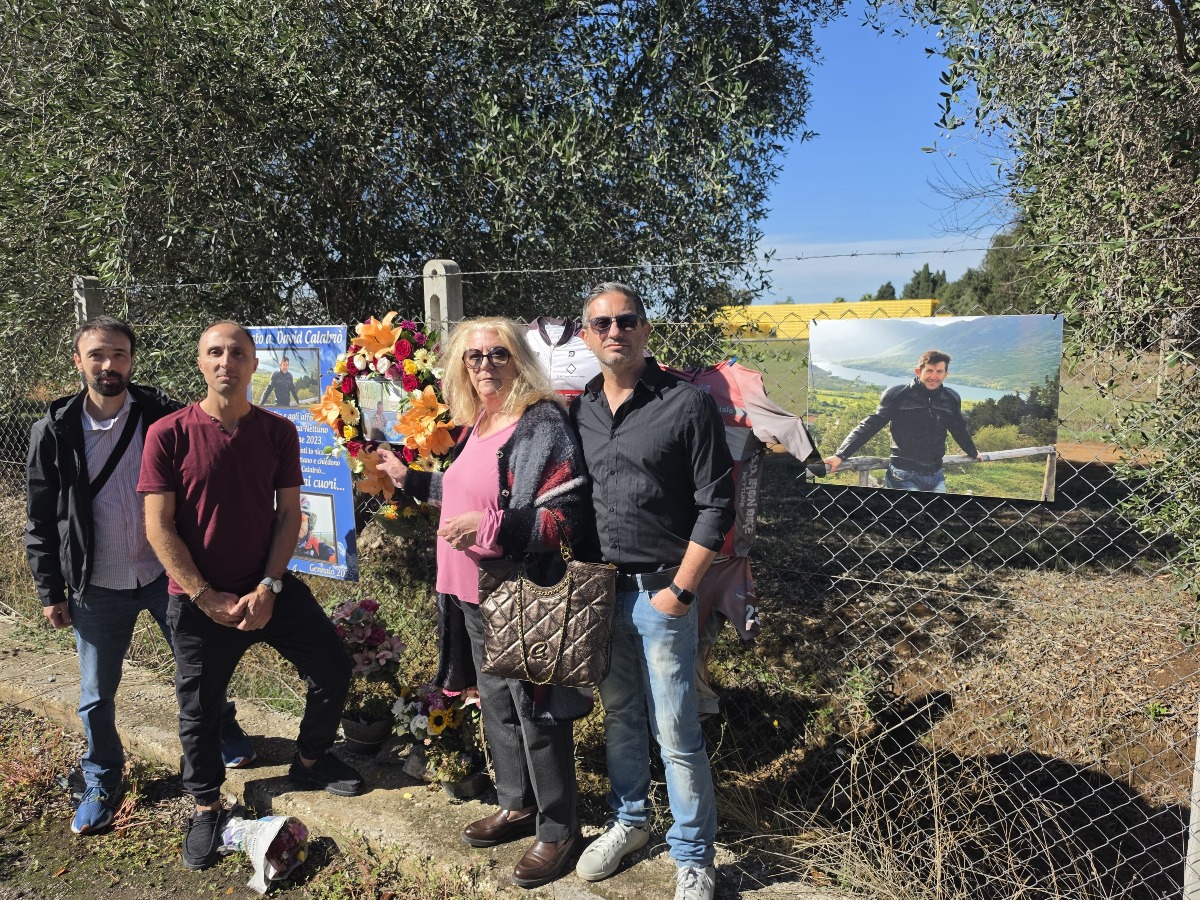 Nettuno - Associazione "Siamo tutti David": in ricordo di David Calabrò e per la sicurezza stradale - 